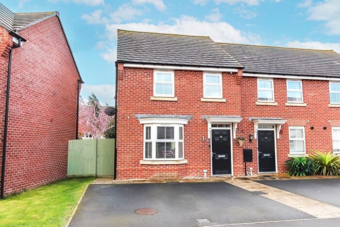 3 Bedroom End Terrace House For Sale In Elderton Way, Earls Barton, NN6