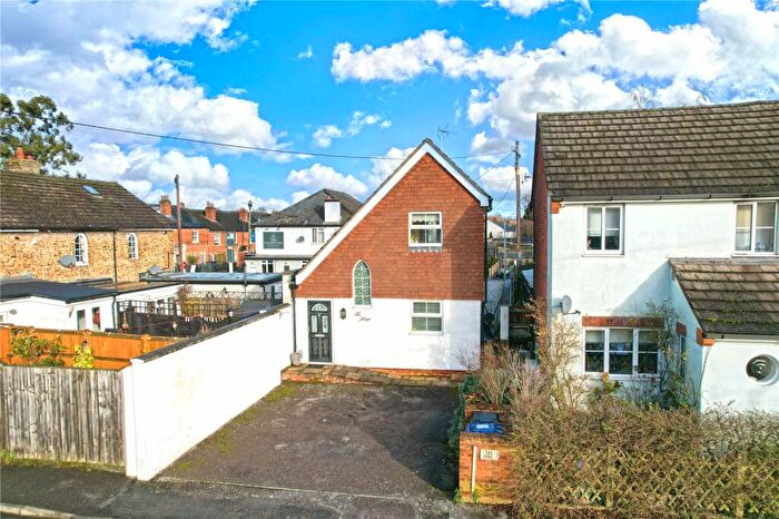 2 Bedroom Detached House To Rent In St. Georges Road, Badshot Lea, Farnham, Surrey, GU9