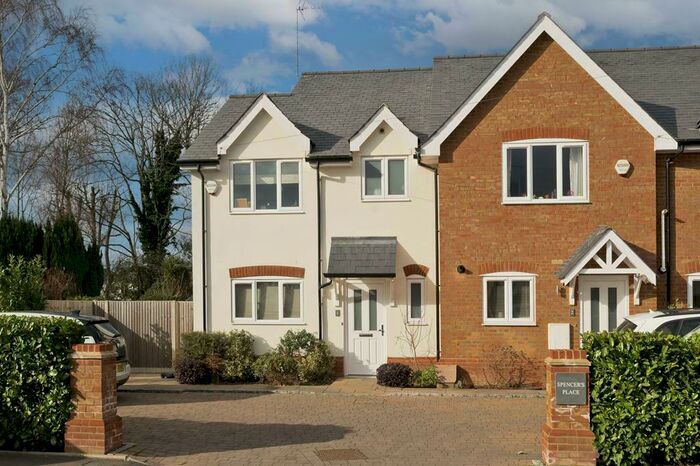 4 Bedroom Semi-Detached House To Rent In Spencers Place, Burwood Road, KT12