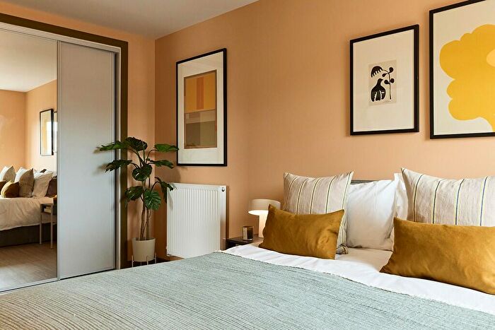 Apartment To Rent In Trongate, Glasgow, G1