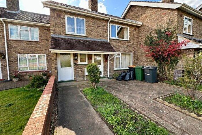 3 Bedroom Property To Rent In Queens Drive, Bedford, MK41