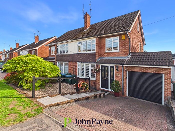 4 Bedroom Semi-Detached House For Sale In Upper Eastern Green Lane, Eastern Green, Coventry, CV5
