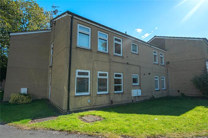 1 Bedroom Apartment For Sale In Elmhurst Close, Leeds, West Yorkshire, LS17
