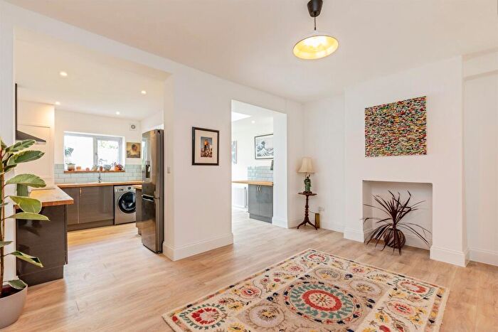 3 Bedroom Terraced House For Sale In Windsor Terrace, Totterdown, Bristol, BS3
