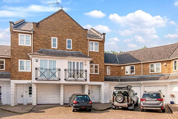 4 Bedroom Terraced House To Rent In Berridge Mews, London, NW6