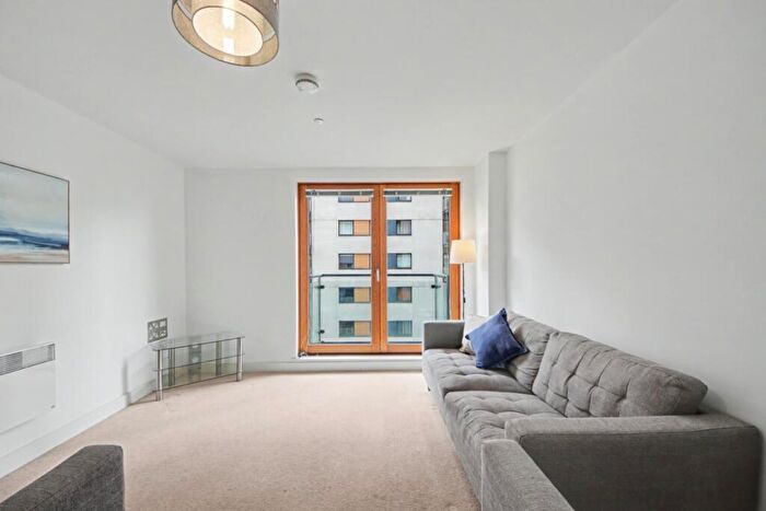 2 Bedroom Apartment To Rent In Cypress Place, New Century Park, Manchester, M4