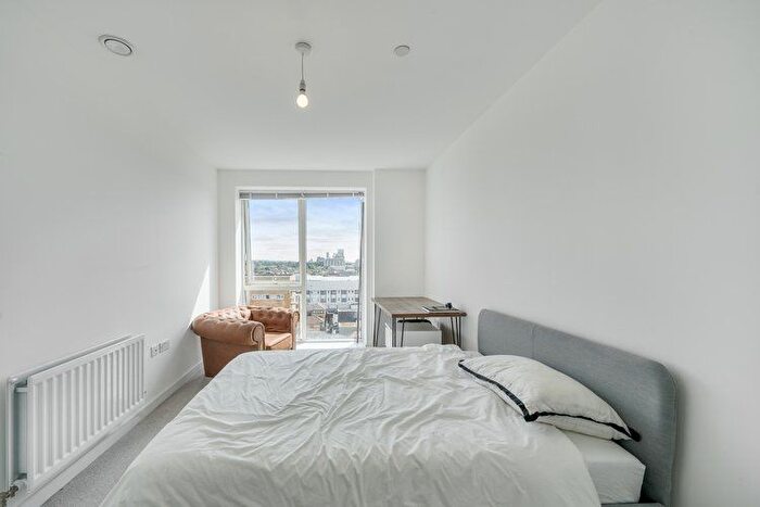 2 Bedroom Flat For Sale In Freedom House, West Ealing, London, W13