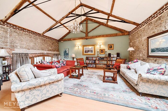 5 Bedroom Barn Conversion For Sale In Athelstan Road, Dorchester, DT1