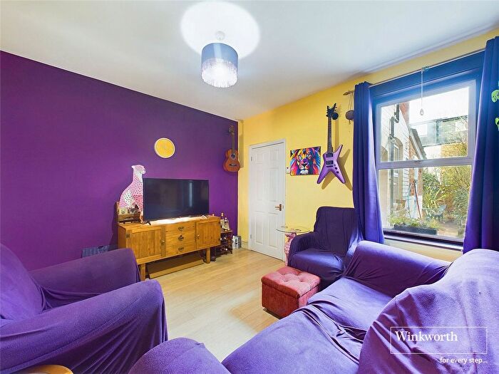 2 Bedroom End Of Terrace House For Sale In Belmont Road, Reading, United Kingdom, RG30
