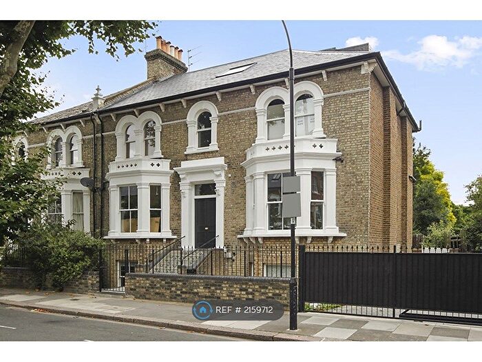 2 Bedroom Flat To Rent In Lowerground, London, W6