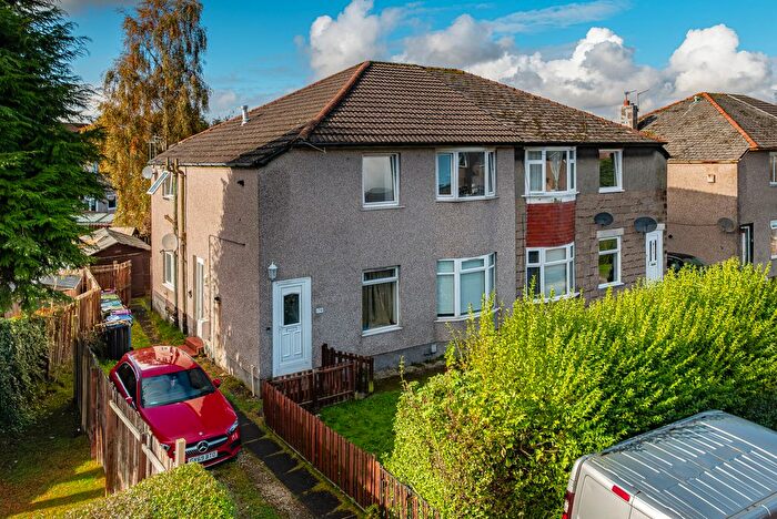 3 Bedroom Flat For Sale In Croftend Avenue, Croftfoot, Glasgow, G44