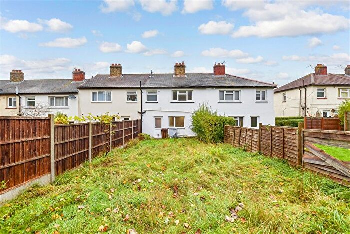 3 Bedroom Terraced House For Sale In Old Tovil Road, Maidstone, Kent, ME15