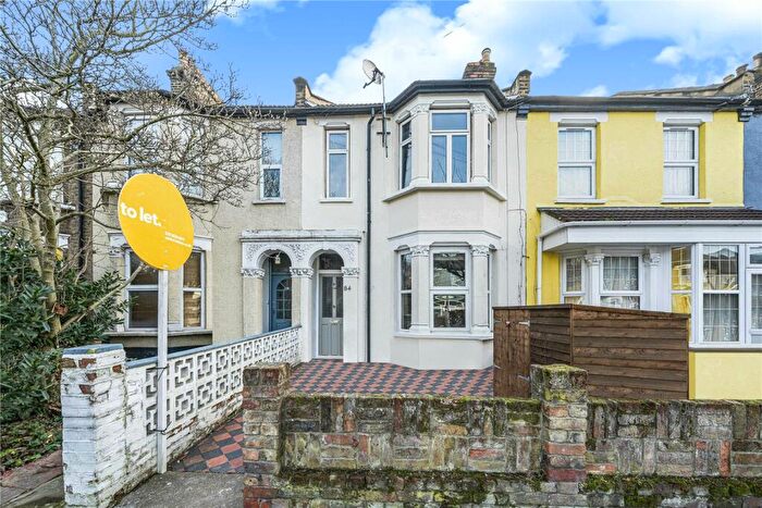 1 Bedroom Flat To Rent In Markhouse Avenue, London, E17