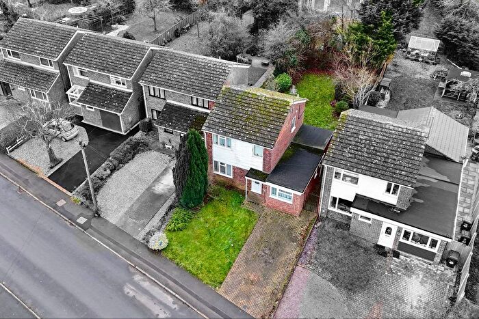 4 Bedroom Detached House For Sale In The Malting, Ramsey, Huntingdon, PE26