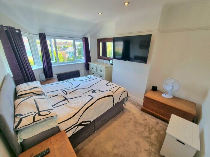3 Bedroom Semi-Detached House For Sale In Whitfield Lane, Heswall, Wirral, CH60
