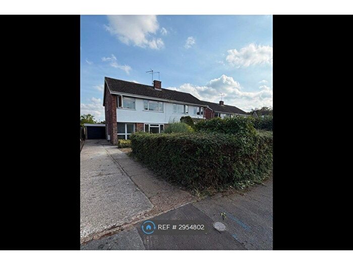 3 Bedroom Semi Detached House To Rent In St Guthlac Close, Swaffham, PE37