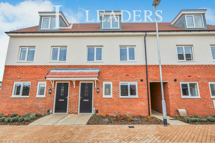 3 Bedroom Terraced House To Rent In Horwood Drive, NG4