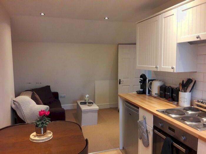 1 Bedroom Flat To Rent In London Road, Charlton Kings, Cheltenham, GL52