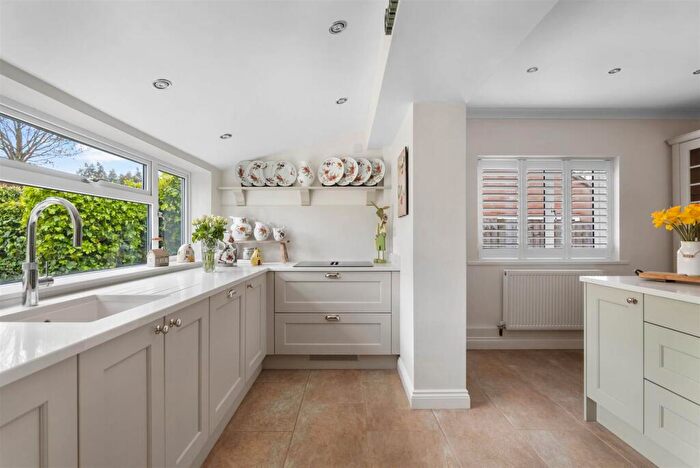 2 Bedroom Detached Bungalow For Sale In Oak Tree Lane, Cookhill, Alcester, B49