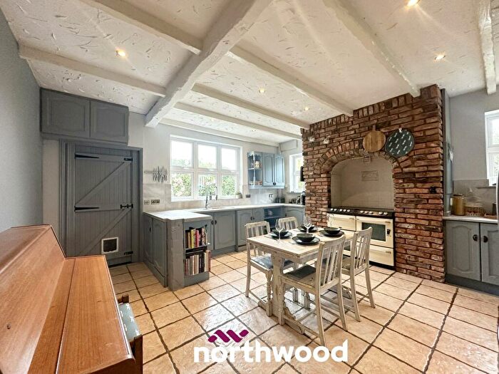4 Bedroom Detached House For Sale In Braithwaite Lane, Braithwaite, Doncaster, DN7