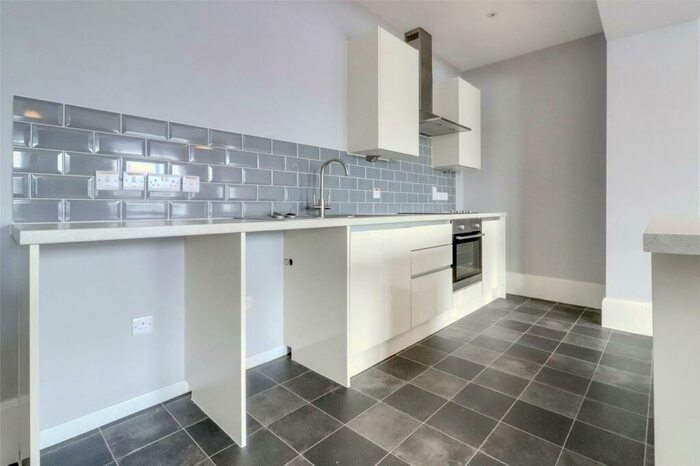 2 Bedroom Apartment For Sale In Tantons Court, New Road, Bideford, North Devon, EX39