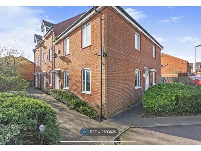 2 Bedroom Maisonette To Rent In Lime Grove, Birmingham, B26