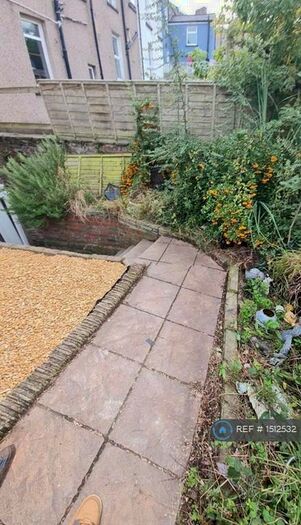 1 Bedroom Flat To Rent In St Woolos Road, Newport, NP20