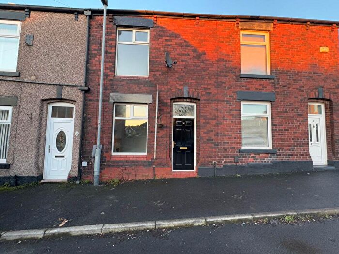 2 Bedroom Terraced House To Rent In Lewis Street, Oldham, OL2