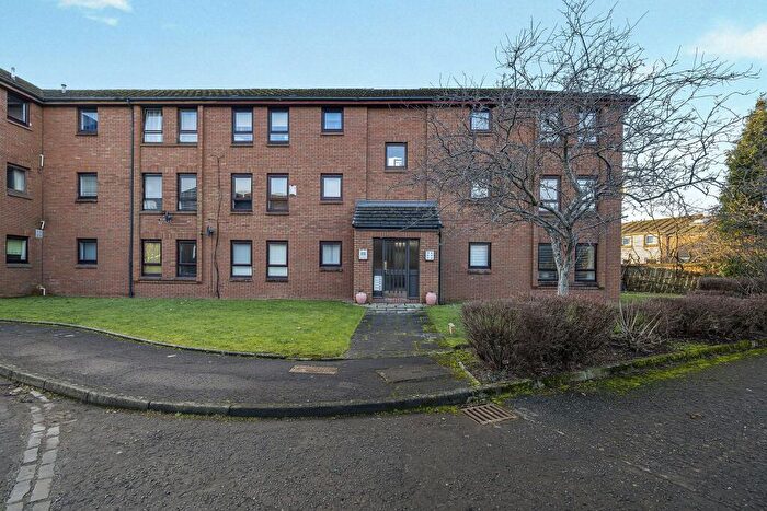 2 Bedroom Flat For Sale In Caird Gardens, Hamilton, ML3