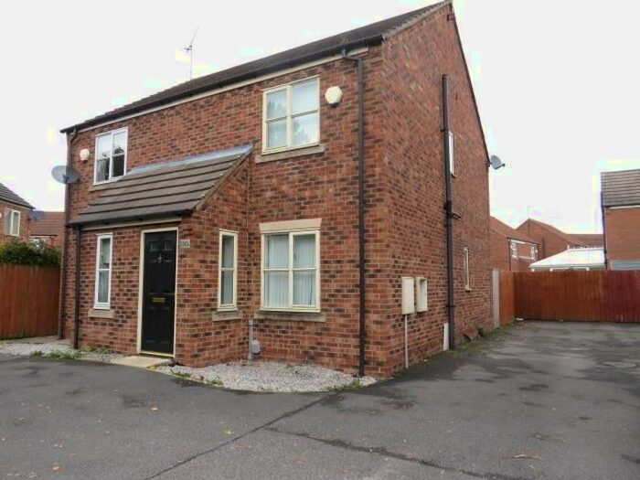 2 Bedroom Property To Rent In Askew Avenue, Hull, HU4
