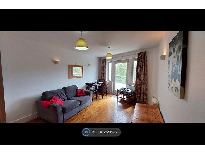 1 Bedroom Flat To Rent In Hampshire House, Bournemouth, BH2