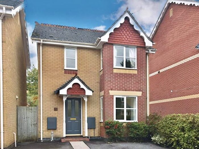 2 Bedroom Property To Rent In Demesne Furze, Headington, Oxford, OX3