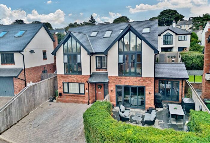 6 Bedroom Detached House For Sale In Thurstaston Gardens, Lower Heswall, Wirral, CH60