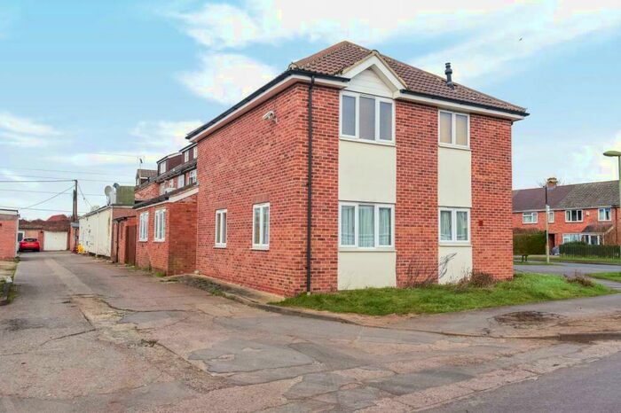 1 Bedroom Apartment To Rent In Sutton Courtenay, Oxfordshire, OX14