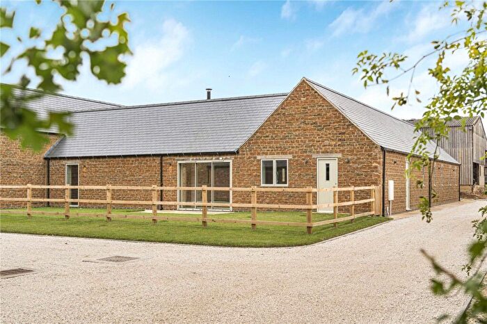 4 Bedroom Barn Conversion For Sale In Great Bourton, Banbury, Oxfordshire, OX17