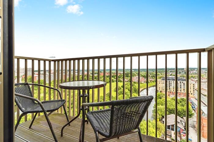 2 Bedroom Apartment For Sale In Hulme Street, Salford, M5