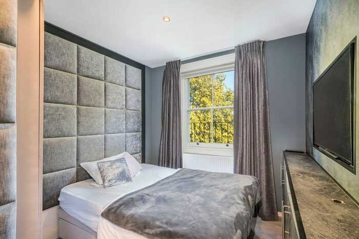 1 Bedroom Studio To Rent In Queensborough Terrace, London, W2