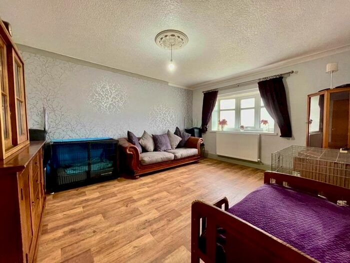 4 Bedroom Detached Bungalow For Sale In Ellenborough, Maryport, CA15