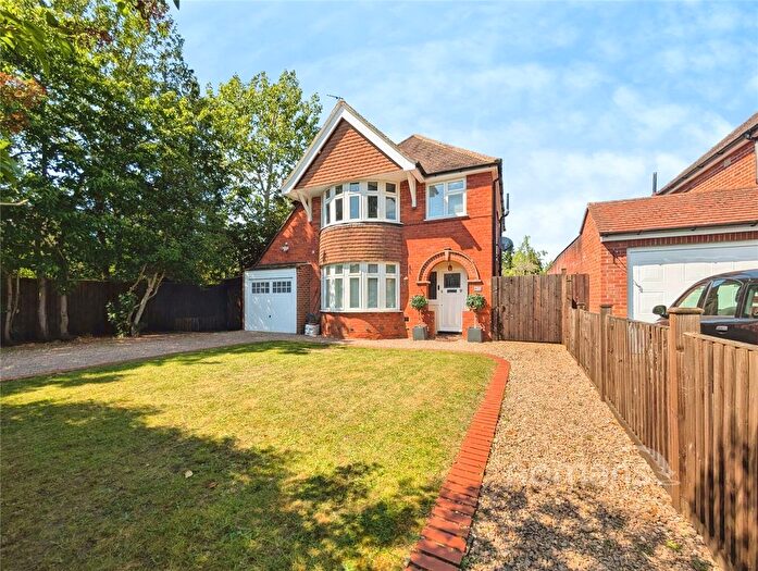 4 Bedroom Detached House For Sale In Ramsbury Drive, Earley, Reading, RG6
