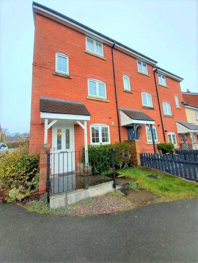 4 Bedroom Town House To Rent In Williamson Drive, Nantwich, CW5