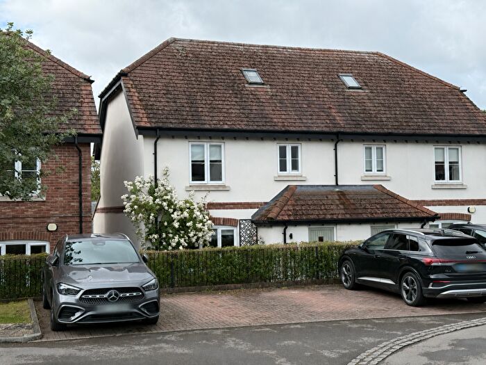 4 Bedroom Semi Detached House For Sale In Northfields, Winchester, SO21