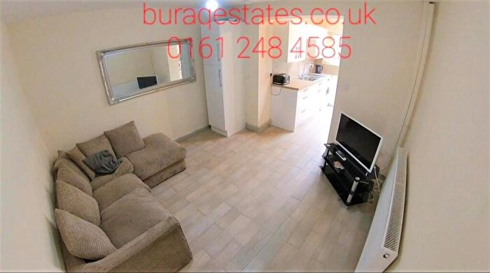 4 Bedroom House To Rent In Boland Drive, Manchester, M14
