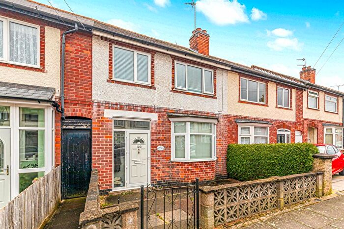3 Bedroom Terraced House For Sale In Percy Road, Aylestone, Leicester, LE2