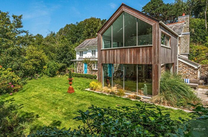 3 Bedroom Detached House For Sale In Quay Road, St. Agnes, TR5