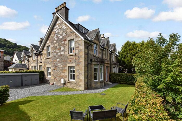 3 Bedroom Town House For Sale In Balmore, Main Street - Townhouse, Killin, Stirlingshire, FK21