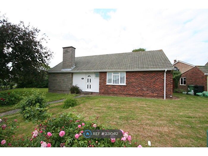 3 Bedroom Bungalow To Rent In Bramley Crescent, Bearsted, Maidstone, ME15