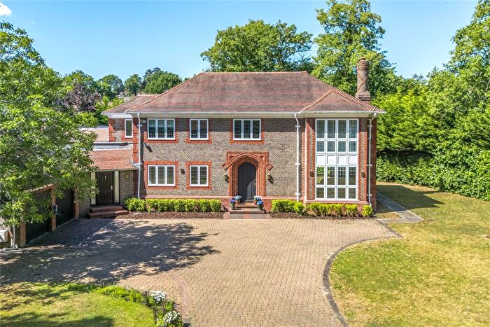 5 Bedroom Detached House For Sale In Greenwood Road, Tilehurst, Reading, RG30