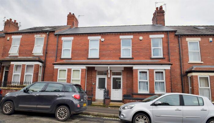 5 Bedroom Property To Rent In Siward Street, York, YO10