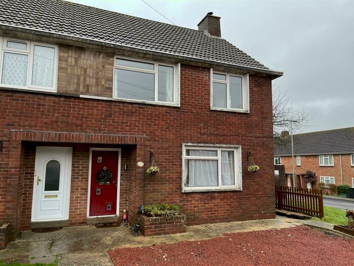 3 Bedroom House To Rent In Pageant Close, Bridport, DT6