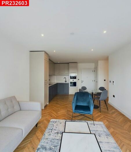 2 Bedroom Flat To Rent In Brook Street, Kingston Upon Thames, London, &# Bed Flat, KT1